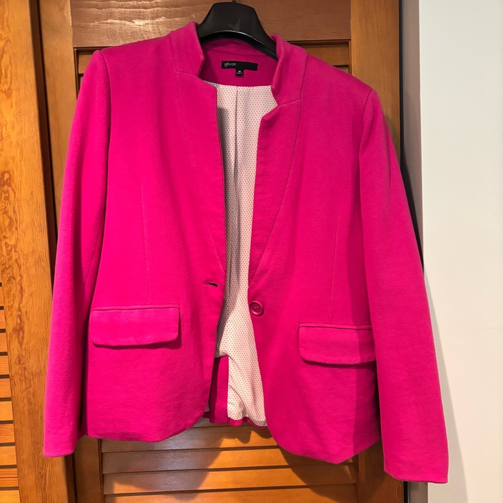Gibson Notch Collar Fuchsia Blazer